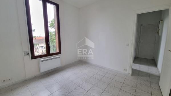 Appartement Neuilly Sur Marne 1 pièce(s) 20 m2