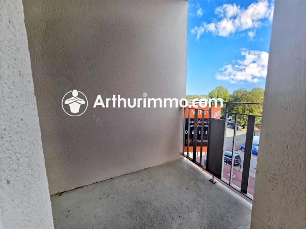 Vente                                                      Appartement
                        
                     2 pièces                      53 m2                     à Saint-Pierre-du-Perray