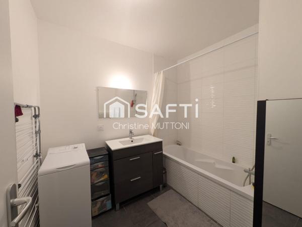 SALES 74150 - appartement T4 avec garage double