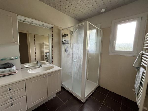 Maison à vendre |  Scaër |  6 pièces | 130 m²