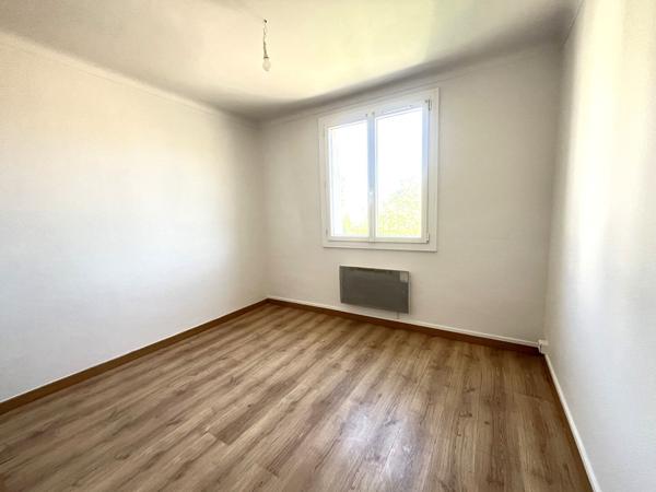 Avignon extra-muros - Appartement T3 lumineux de 56.73 m2 avec garage et cave dans résidence