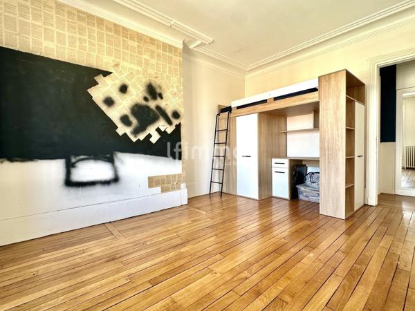 Saint Mandé Sud- Appartement Familial 108m2-5P/3CH- 2 Caves- 5è Etage
