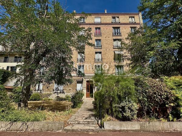 Saint Mandé Sud- Appartement Familial 108m2-5P/3CH- 2 Caves- 5è Etage