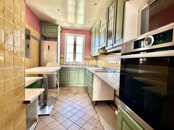 Saint Mandé Sud- Appartement Familial 108m2-5P/3CH- 2 Caves- 5è Etage