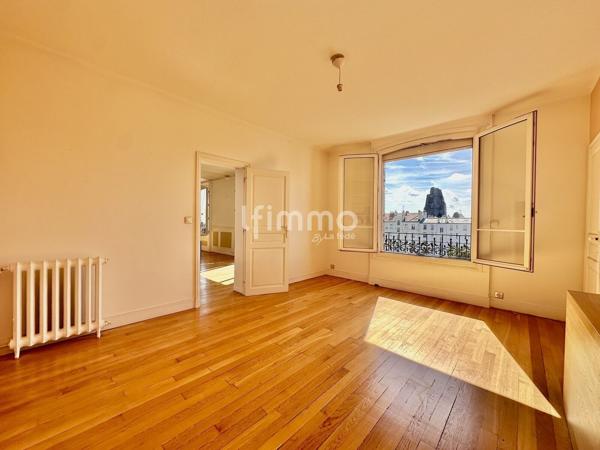 Saint Mandé Sud- Appartement Familial 108m2-5P/3CH- 2 Caves- 5è Etage