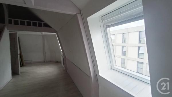 Immeuble à vendre  150 m2 HELLEMMES LILLE - 59