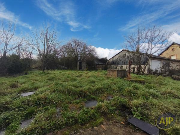 Location maison Bourg L Eveque : 520 € - AJP Immobilier Segré