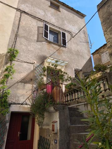 Maison de village Atypique Mausoléo