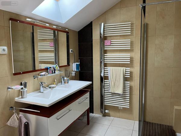 Maison individuelle à vendre à Hauterive dans l'Orne (61250), ref : GR