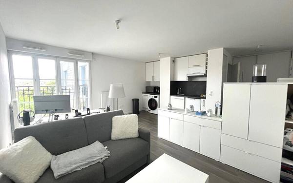 Appartement à louer    1 pièce •  Franconville