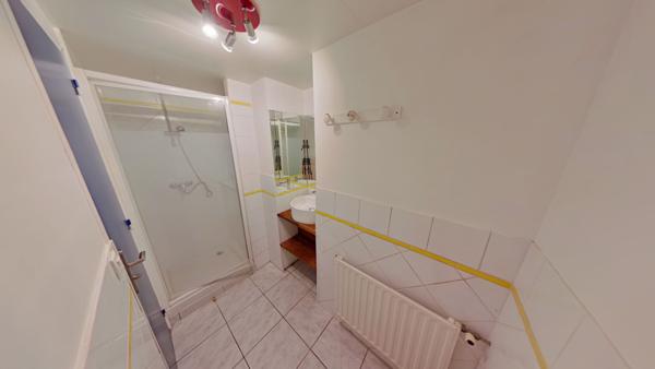 Maison spacieuse 8 pièces à vendre à Mérignac, secteur Pichey
