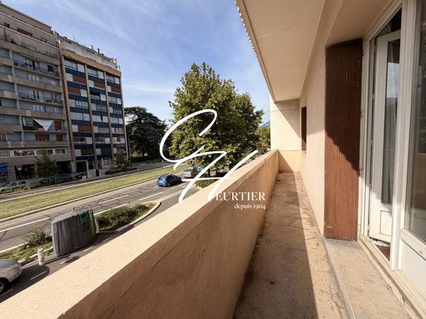 GRENOBLE - APPARTEMENT T4 - MEUBLE