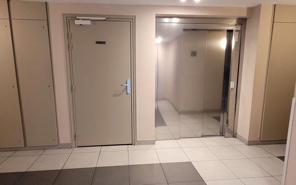 Appartement à vendre    3 pièces • 65,01 m2 Orléans