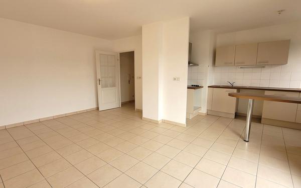 Appartement à vendre    3 pièces • 65,01 m2 Orléans