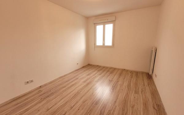 Appartement à vendre    3 pièces • 65,01 m2 Orléans