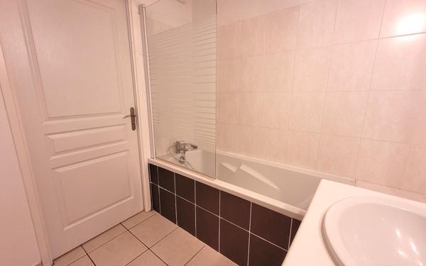 Appartement à vendre    3 pièces • 65,01 m2 Orléans