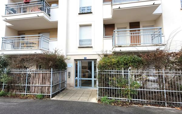 Appartement à vendre    3 pièces • 65,01 m2 Orléans
