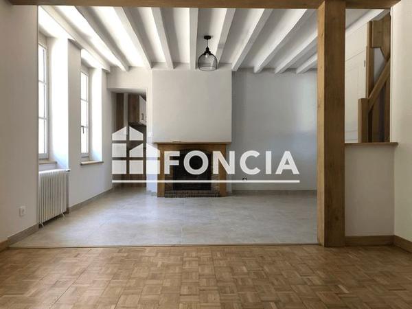 Location Maison 4 pièces 74.36 m² - 45 RUE DE GIEN Saint Brisson Sur Loire 45500