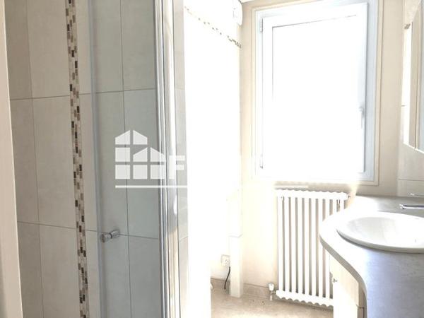 Location Maison 4 pièces 74.36 m² - 45 RUE DE GIEN Saint Brisson Sur Loire 45500