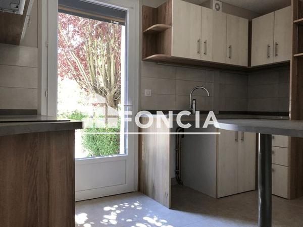 Location Maison 4 pièces 74.36 m² - 45 RUE DE GIEN Saint Brisson Sur Loire 45500