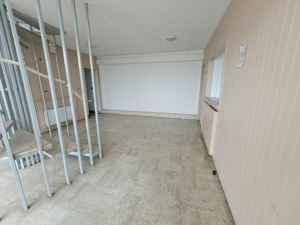 Bureaux à louer 200 m² – Châtellerault Nord – Visibilité commerciale et accessibilité immédiate axe très fréquenté