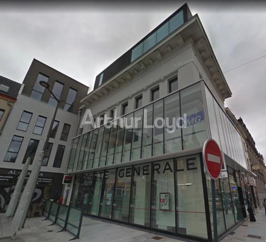 Bureaux 190 m² à vendre ou à louer - Emplacement stratégique Roubaix Hôtel de Ville, métro au pied de l’immeuble
