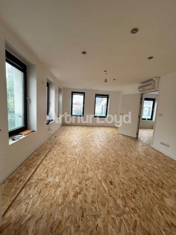 Bureaux 190 m² à vendre ou à louer - Emplacement stratégique Roubaix Hôtel de Ville, métro au pied de l’immeuble