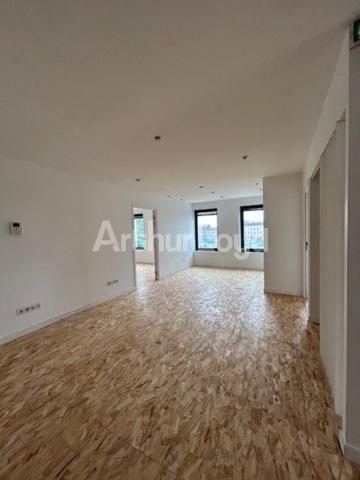 Bureaux 190 m² à vendre ou à louer - Emplacement stratégique Roubaix Hôtel de Ville, métro au pied de l’immeuble