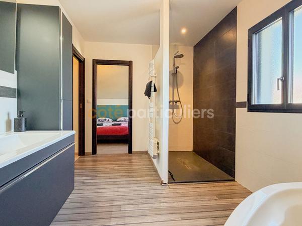 Vente Maison144 m² - 6 Pièces - MOYON VILLAGES (50860)