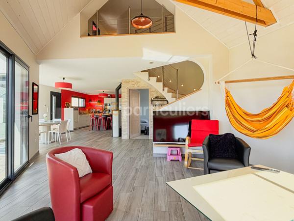 Vente Maison144 m² - 6 Pièces - MOYON VILLAGES (50860)