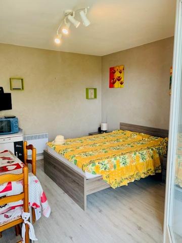 Studio aux thermes avec jolie vue