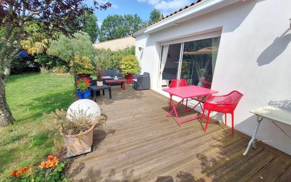 Maison à vendre    5 pièces •  Médis