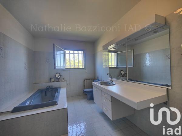 Maison à vendre 7 pièces 176 m² Carqueiranne