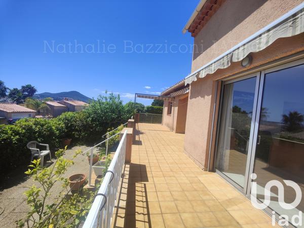 Maison à vendre 7 pièces 176 m² Carqueiranne