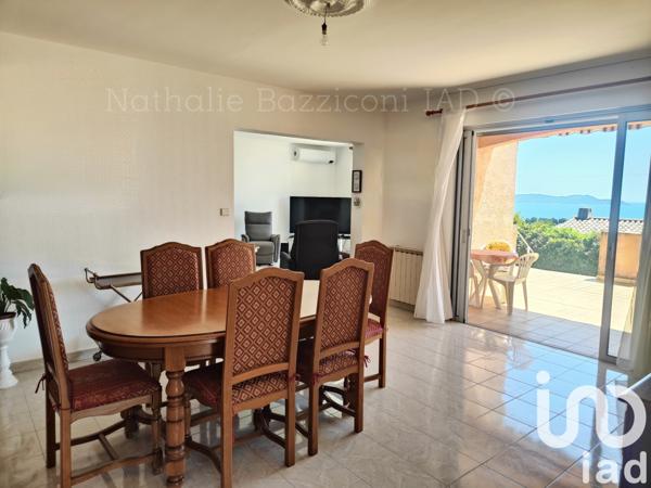 Maison à vendre 7 pièces 176 m² Carqueiranne