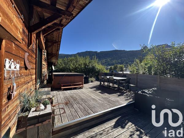 Maison à vendre 7 pièces 218 m² Arâches-la-Frasse