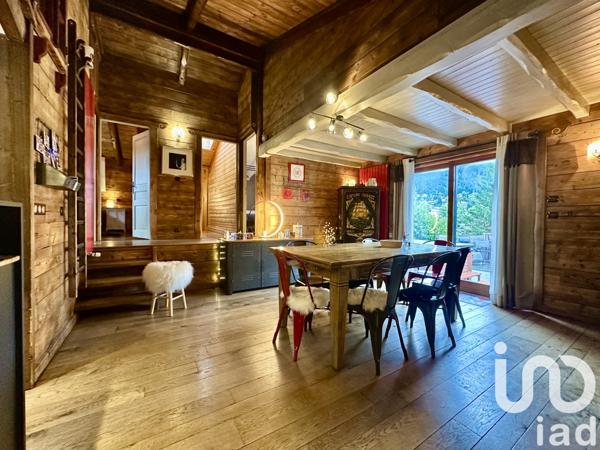 Maison à vendre 7 pièces 218 m² Arâches-la-Frasse