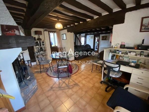 Maison à LES CHAMPEAUX, 61120 - 7 pièces 125m²