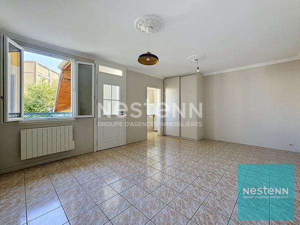 Appartement de 3 pièces avec un balcon à vendre au coeur de Montereau Fault Yonne