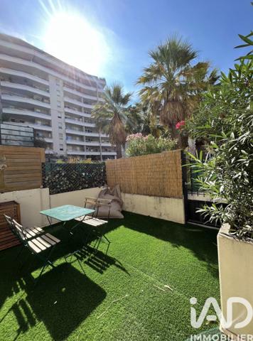 Location appartement 3 pièces 63 m² Marseille 8