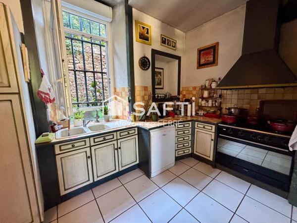 ANCIEN PRESBYTÈRE DU XIXe SIÈCLE – 259 M²