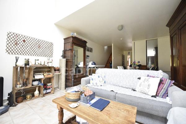 Maison familiale - Proche commerces, gare et A13