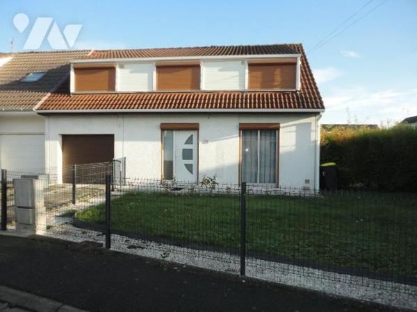 EXCLUSIVITE - A VENDRE sur NIEPPE dans le NORD (59) - MAISON de Lotissement mitoyenne d'un seul...