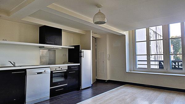 Lons-le-Saunier (39000) T3 Hypercentre.