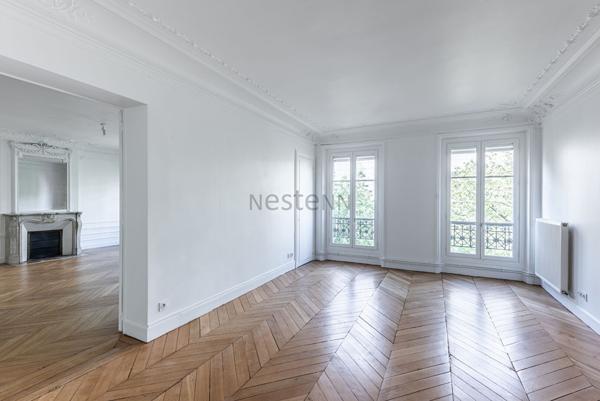 Appartement Paris 4 pièce(s) 110.16 m2