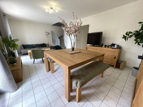 Maison Chevry Cossigny 5 pièce(s) 77.9 m2