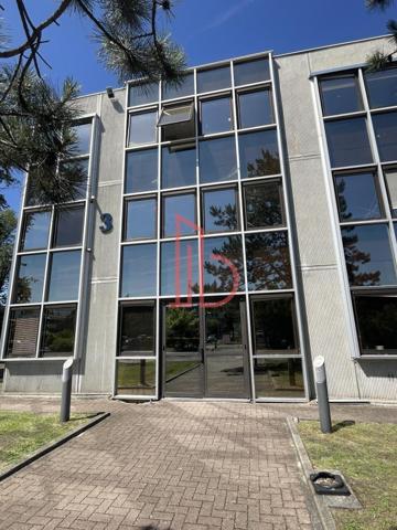 Bureau de 139 m² à vendre à Bordeaux Lac - Bruges