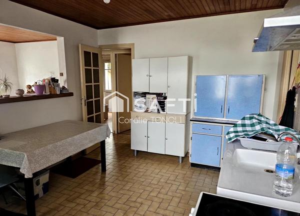 Maison louée + 10 000 m² + potentiel