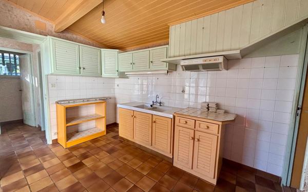 Maison à vendre    4 pièces •  Vélines