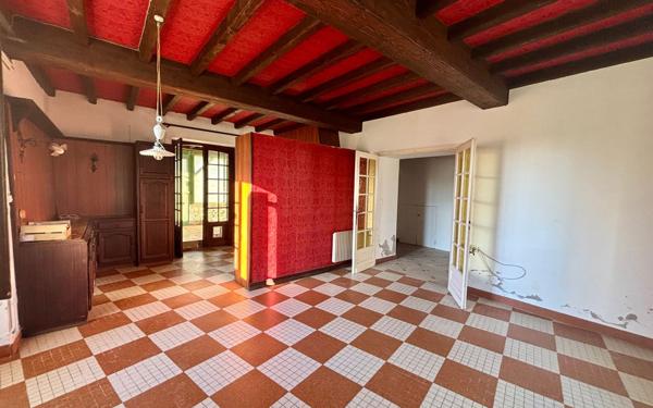 Maison à vendre    4 pièces •  Vélines